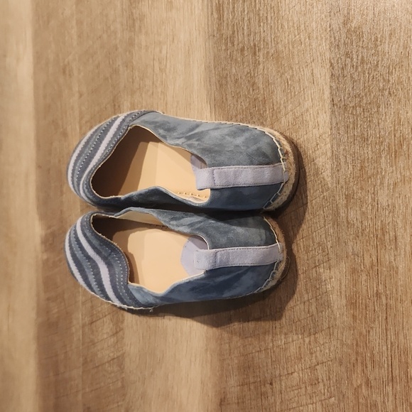 Isaac Mizrahi Launch Flats. Size 8.5 - Picture 3 of 7